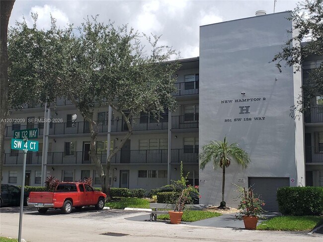 Building Photo - 251 SW 132nd Way
