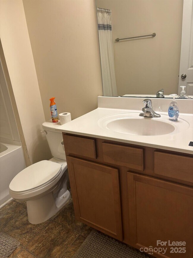 Building Photo - 15217 Wrights Crossing Dr