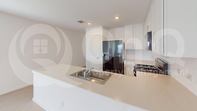 Building Photo - 2987 Hearts Trl