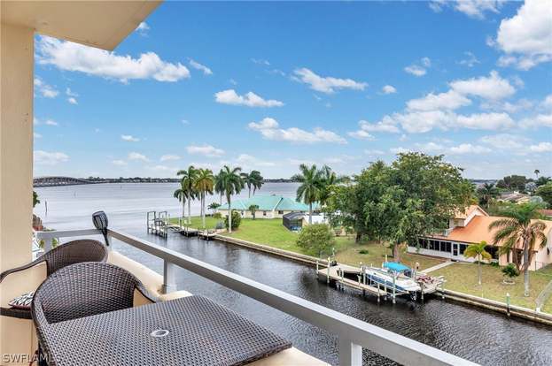 Building Photo - 1766 Cape Coral Pkwy E