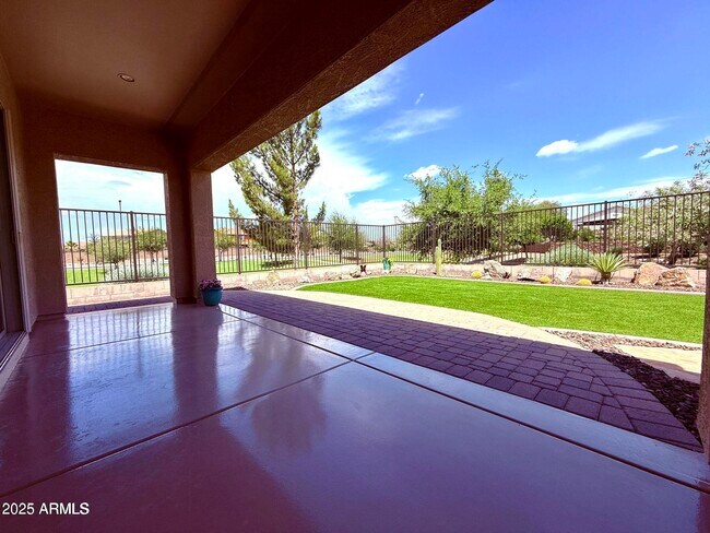 Building Photo - 3780 E Rakestraw Ln