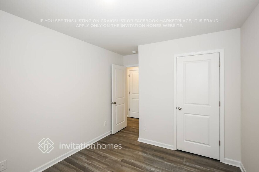 Building Photo - 11734 Brier Vlg Ln