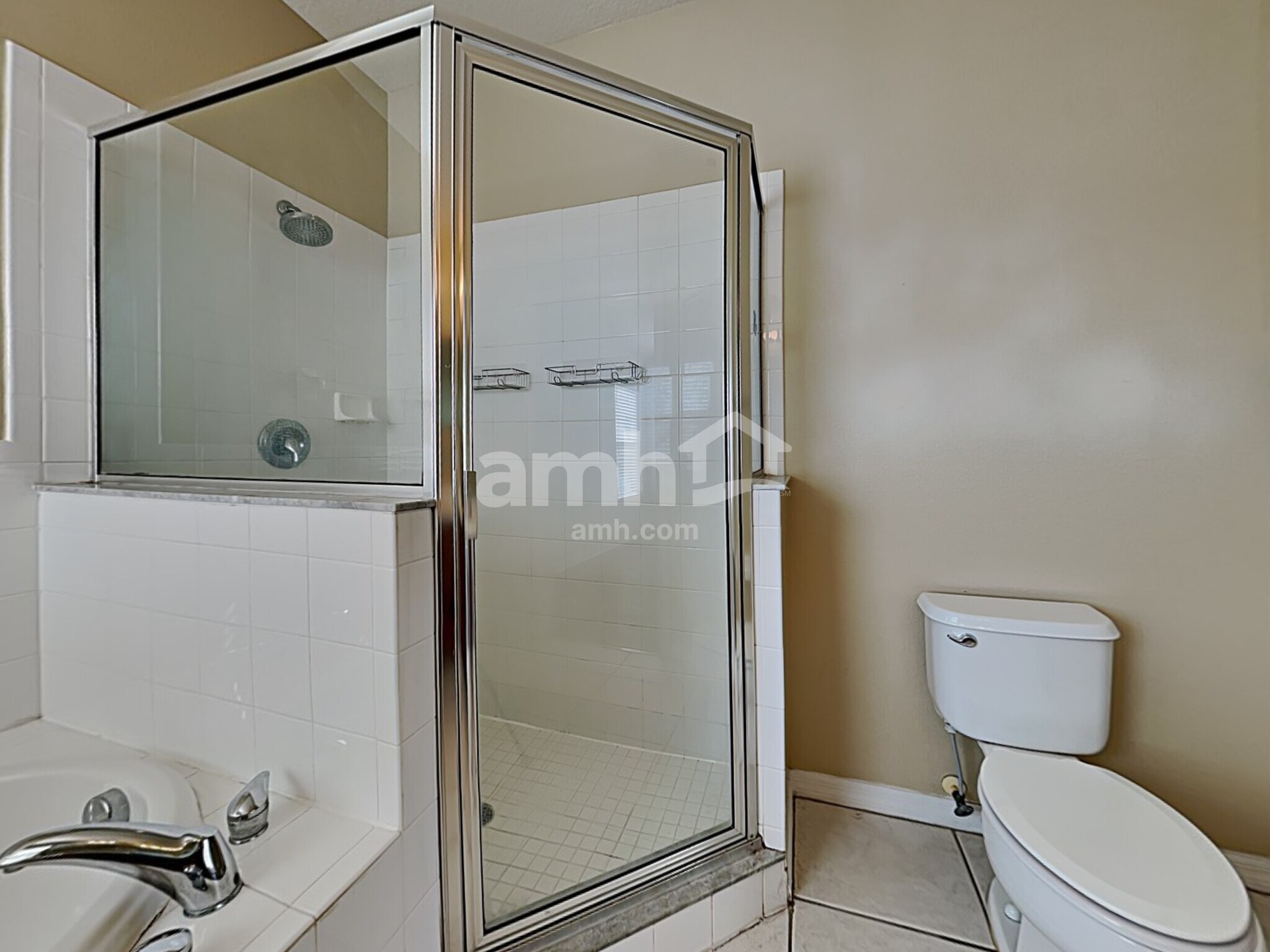 Building Photo - 3403 Berry Blossom Ln