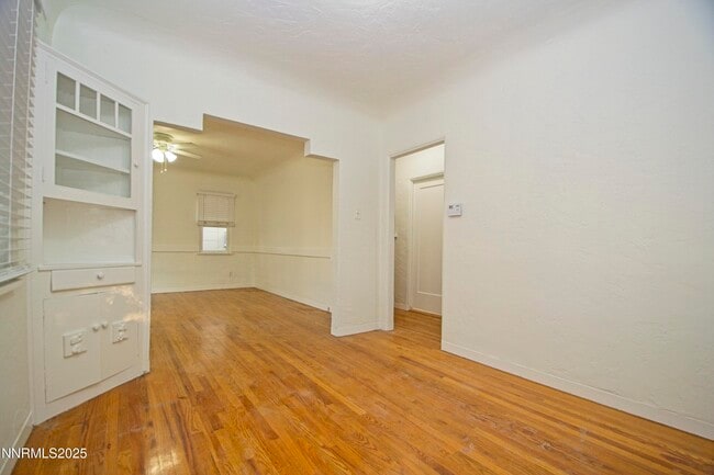 Building Photo - 1418 E St