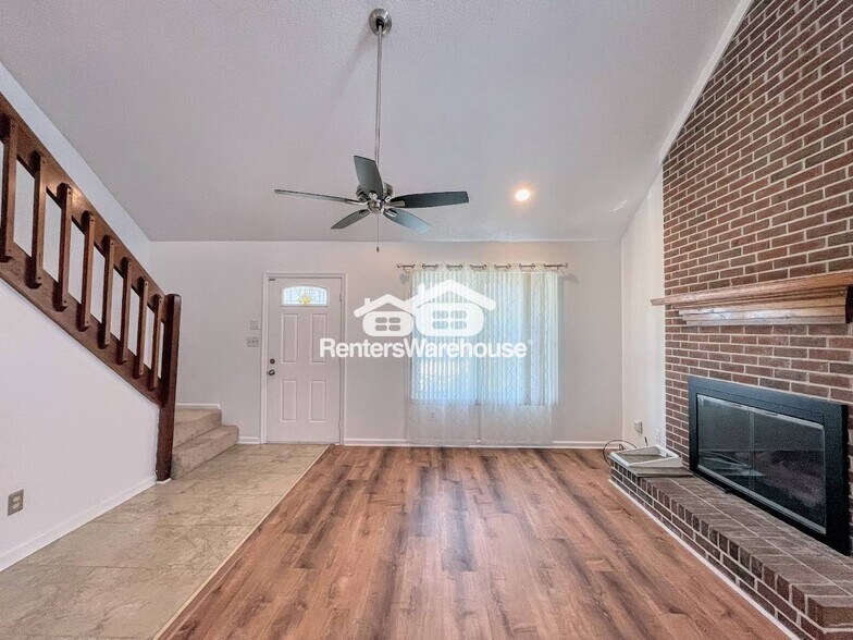 Building Photo - 3930 Rica Dr