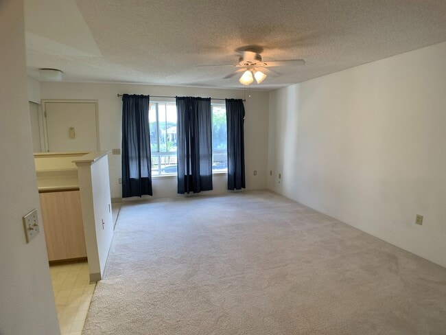 Building Photo - Mililani Mauka (Havens of I'i Vistas) - 2 bedroom/ 1 bath townhome with A/C.