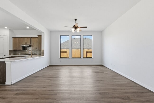 Building Photo - 5019 Field Sparrow Ln