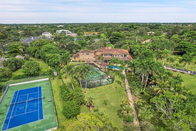 Building Photo - 4200 Coral Hills Dr