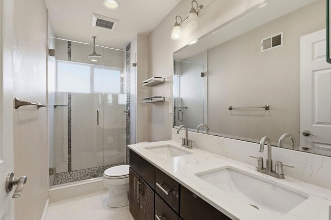 Building Photo - Beautifully Updated 5BD Home in Campbell with Remodeled Kitchen