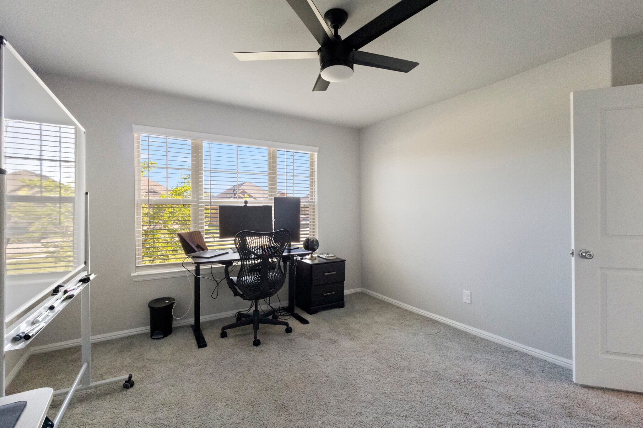 Building Photo - 1421 Avalon Ct