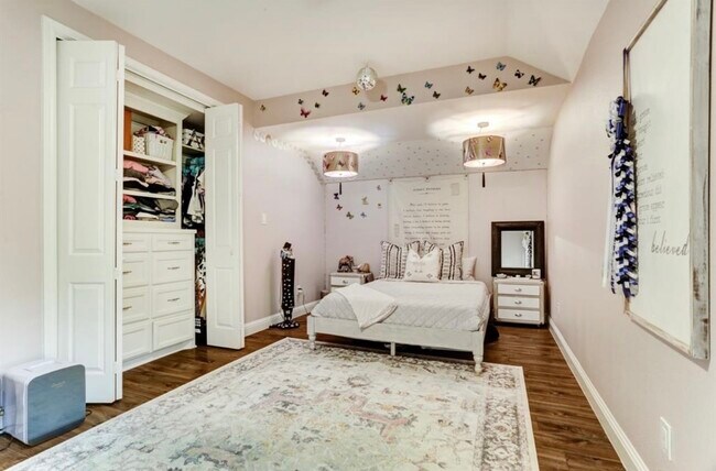 Building Photo - 5523 Island Breeze Dr