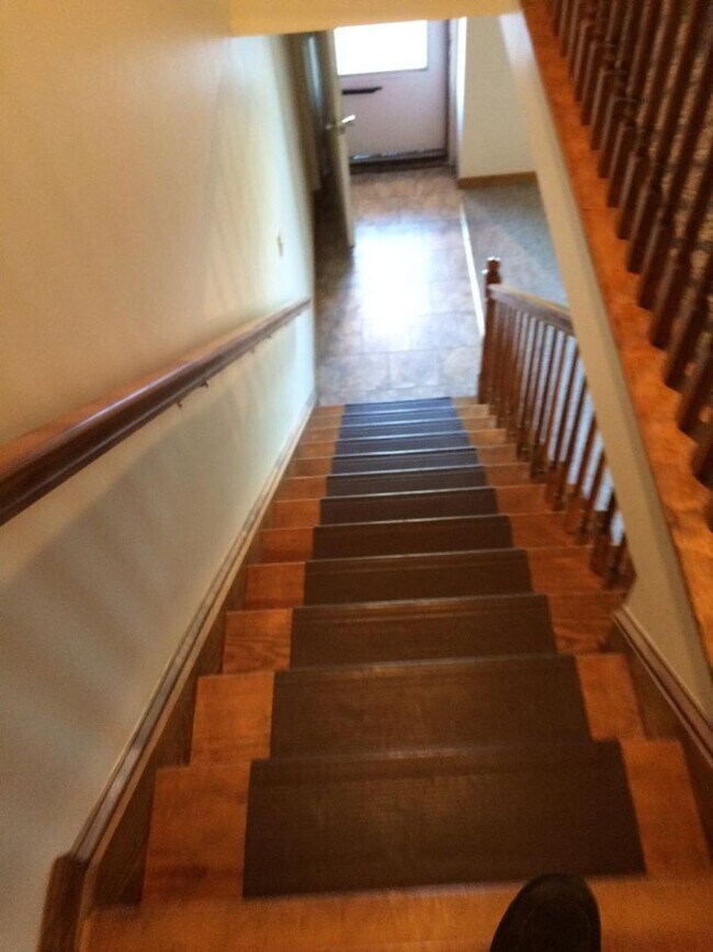 Building Photo - 2-Story, One Bedroom Loft Townhome AVAILABLE JUNE 2026 - Wernersville, PA