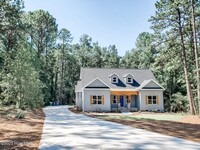 Building Photo - 9 Clarendon Ln