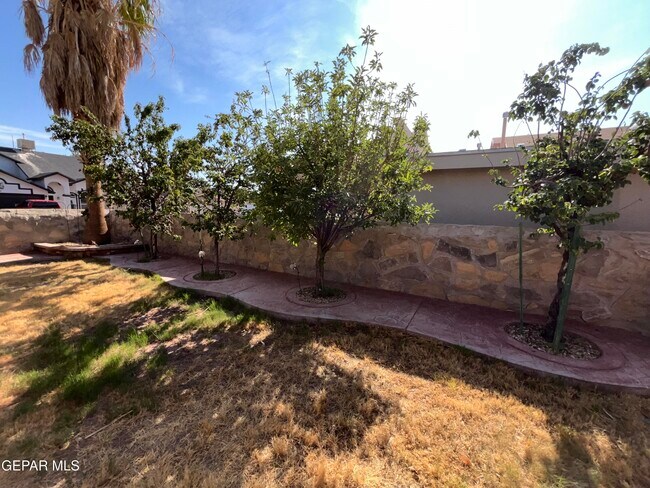 Building Photo - 3844 Tierra Fiji Ln