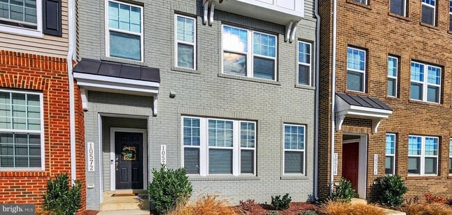 Building Photo - 10570 Sally Ride Ln