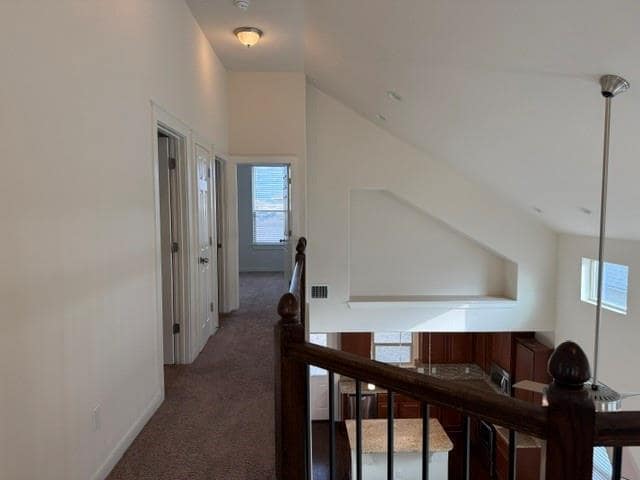 Building Photo - 16101 Hawthorne Heights Trail