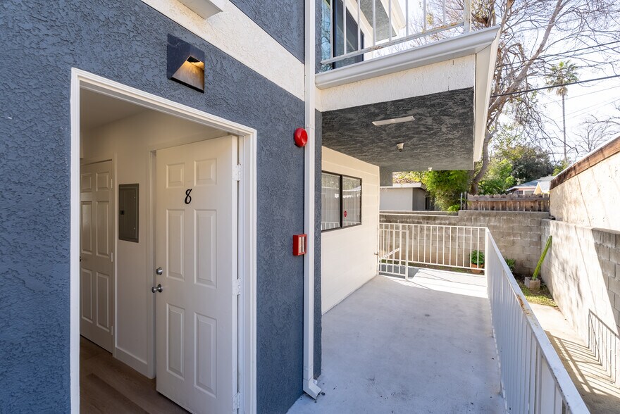 Building Photo - 123 S Roosevelt Ave