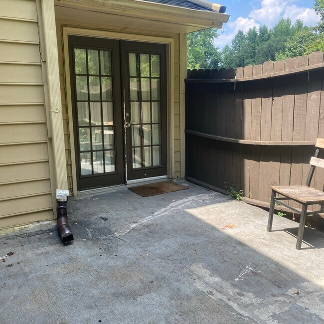 Building Photo - 6408 Baker Ct