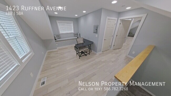 Building Photo - 1423 Ruffner Ave