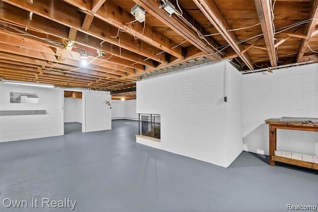 Building Photo - 26444 Doxtator St