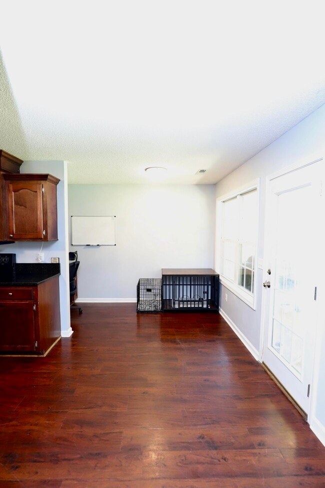 Building Photo - 4370 Excursion Dr