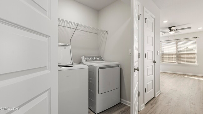 Building Photo - 5020 Rivergrass Dr