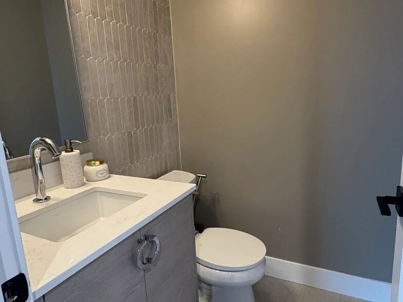 Building Photo - New Construction!