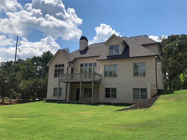 Building Photo - 217 Laura Lake Rd
