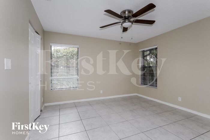 Building Photo - 395 La Mancha Ave