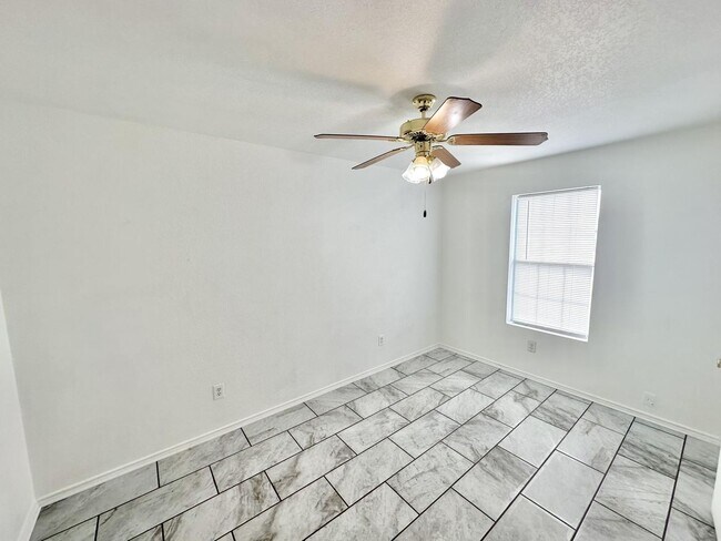 Building Photo - AVAILABLE SOON; APPLY TODAY!!