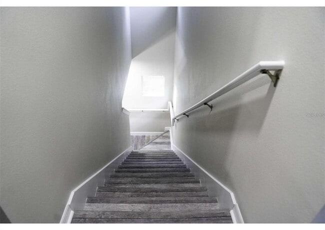 Building Photo - 4840 Poolside Dr