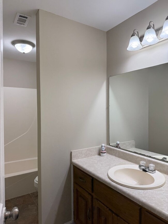 Building Photo - 103 Chickasaw Rd