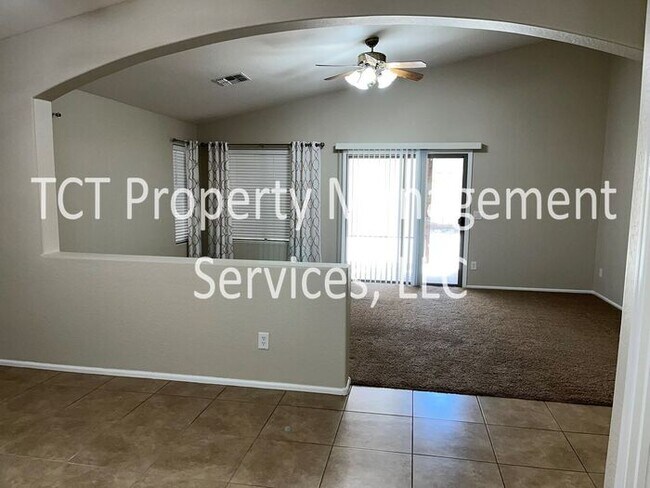 Building Photo - Beautiful 4 bedroom home in Casa Grande!