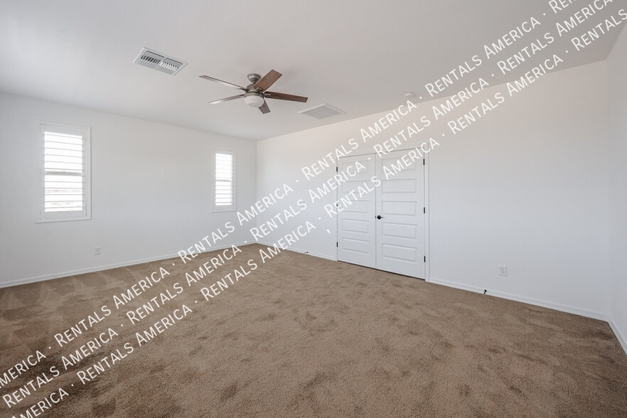 Building Photo - 13487 N 174th Ave