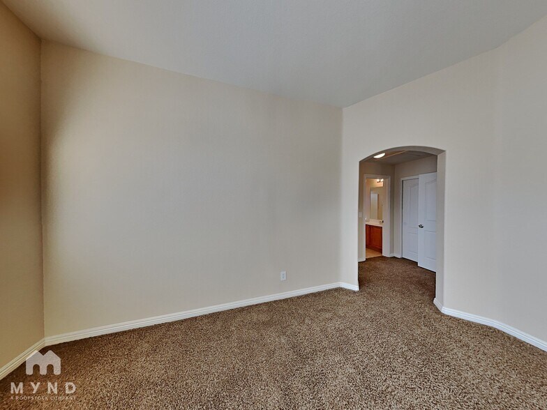 Building Photo - 6448 E Elwood Mead Ave