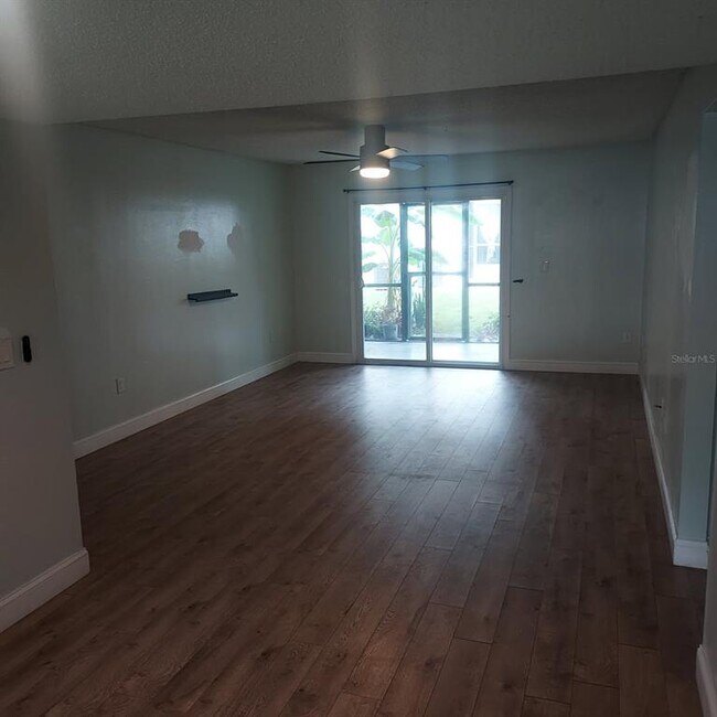 Building Photo - 14472 Reuter Strasse Cir