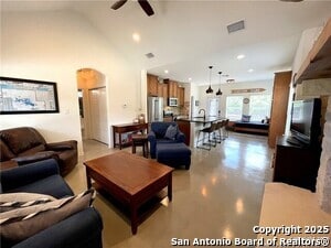 Building Photo - 1910 Fuller Dr