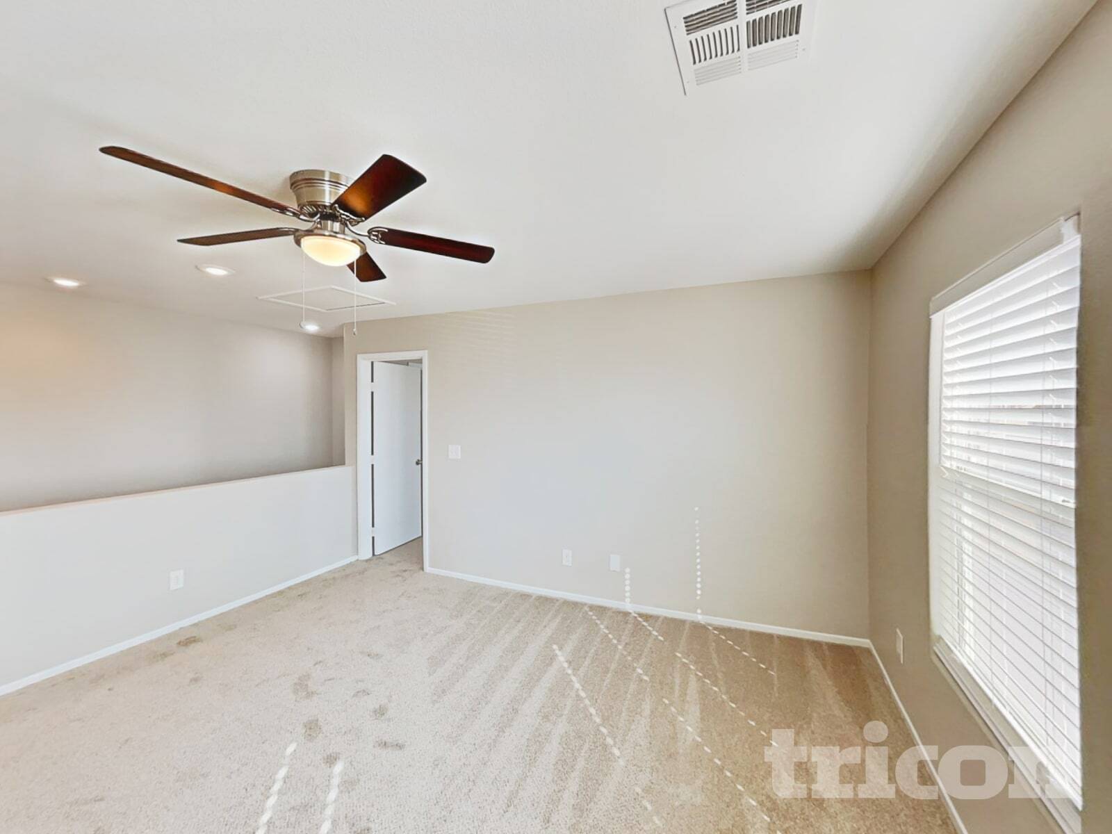 Building Photo - 10270 Nolinas St