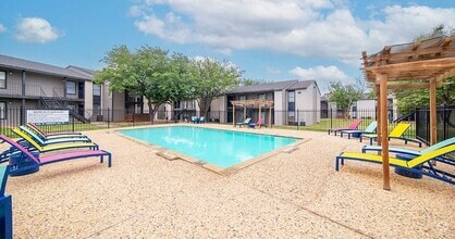 Building Photo - Stone Creek Apartment Homes