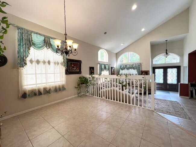 Building Photo - 7859 Springvale Dr