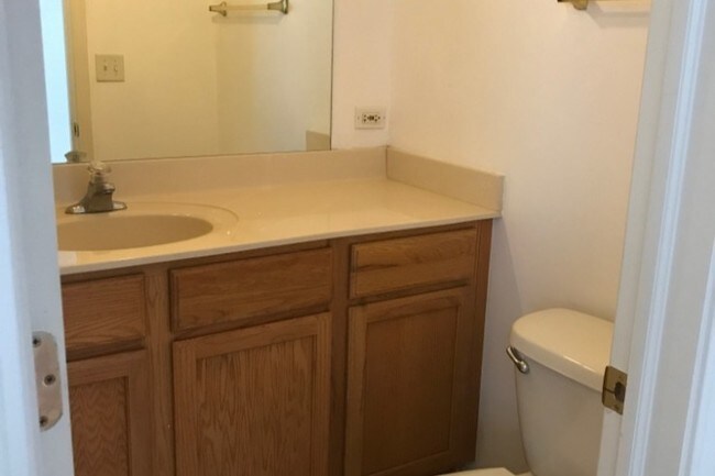 Bathroom in master bedroom - 2037 W 35th St