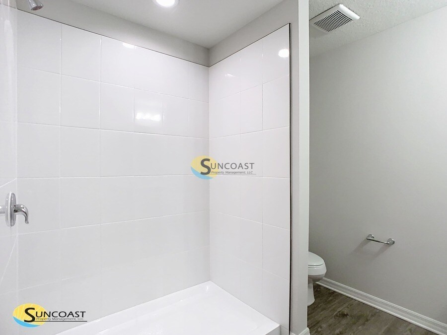 Building Photo - 3821 SW 43rd Ct