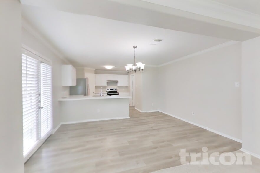 Building Photo - 12607 Rio Grande Ln