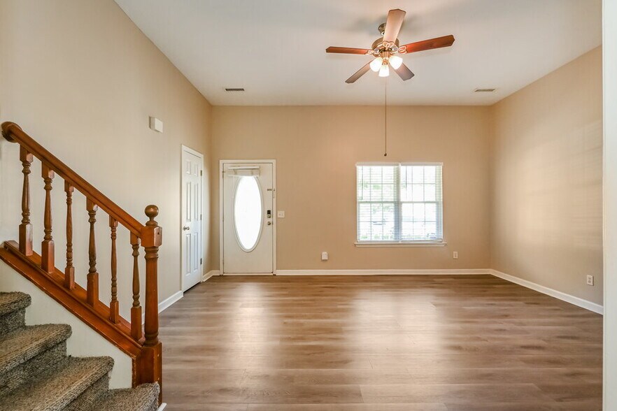 Building Photo - 1609 Soulshine Pl