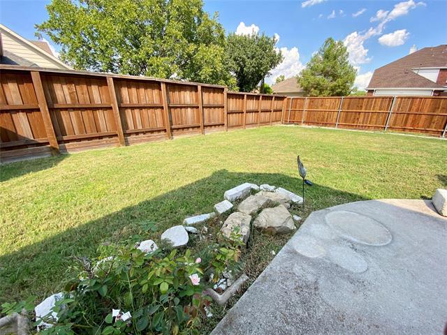 Building Photo - 1420 Hudspeth Dr