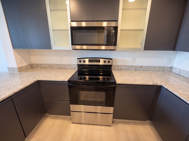 Building Photo - 5579 Millenia Park Blvd