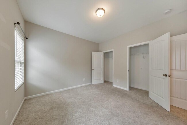 Building Photo - 2534 Grayton Loop