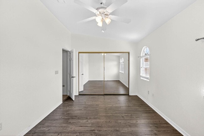 Building Photo - 1,961SF Condo | 3 Bedrooms & 2.5 Bathrooms...