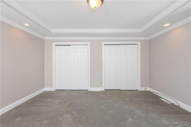 Building Photo - 371 Linwood Ave
