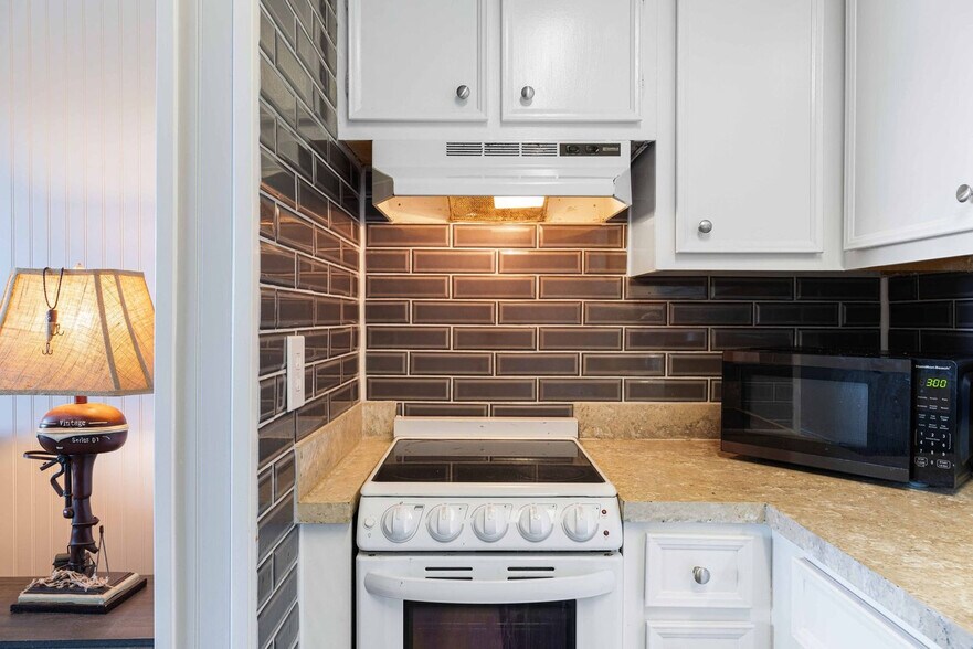 Building Photo - 334 Bluefish Dr